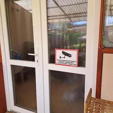 Gunilak Gunaras * Dombóvár